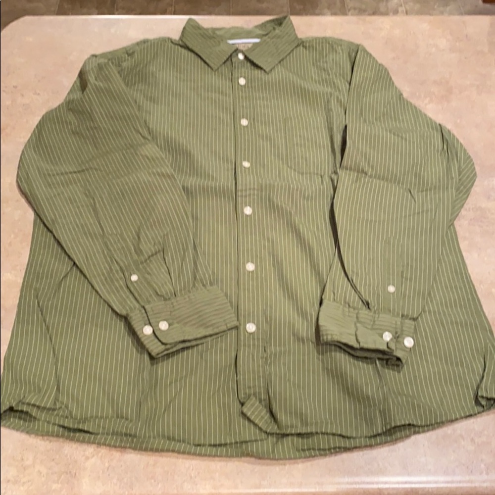 Men’s Sonoma shirt size large